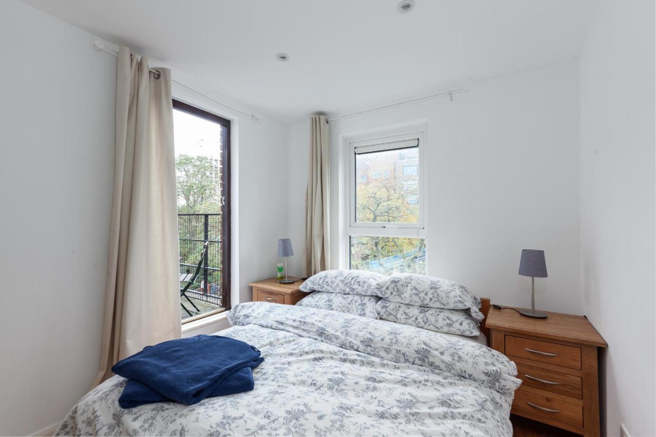 White City Apartment ลอนดอน ภายนอก รูปภาพ