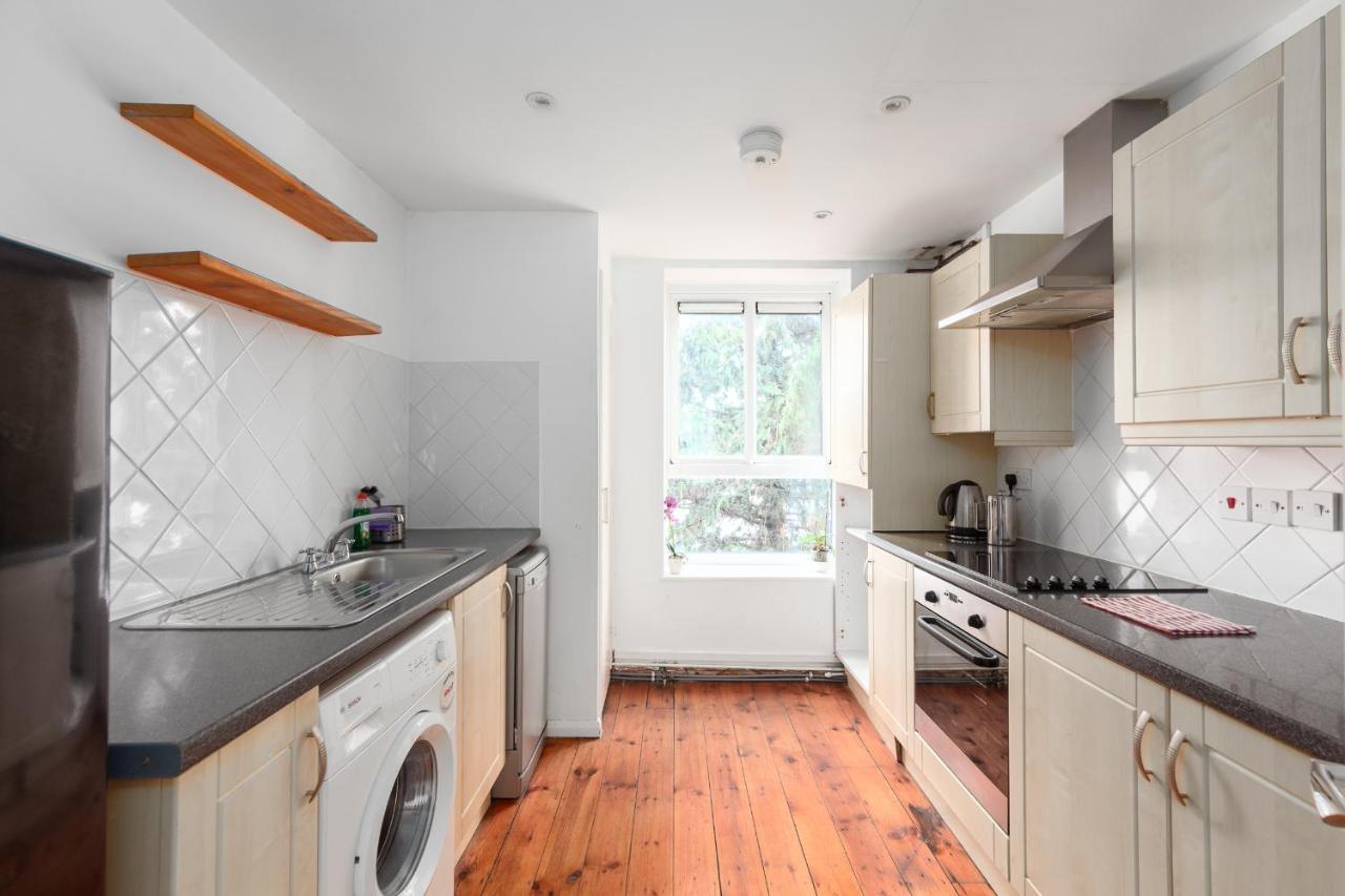 White City Apartment ลอนดอน ภายนอก รูปภาพ