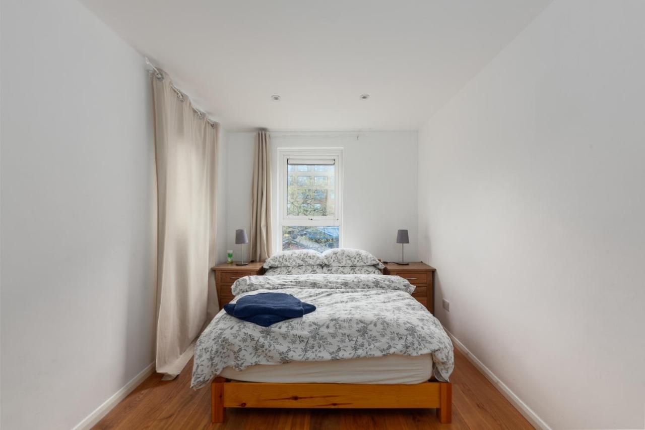 White City Apartment ลอนดอน ภายนอก รูปภาพ