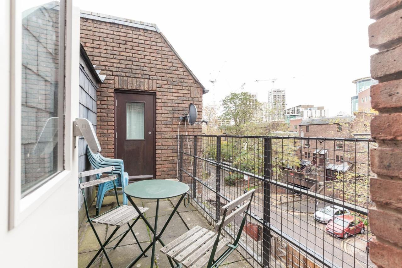 White City Apartment ลอนดอน ภายนอก รูปภาพ
