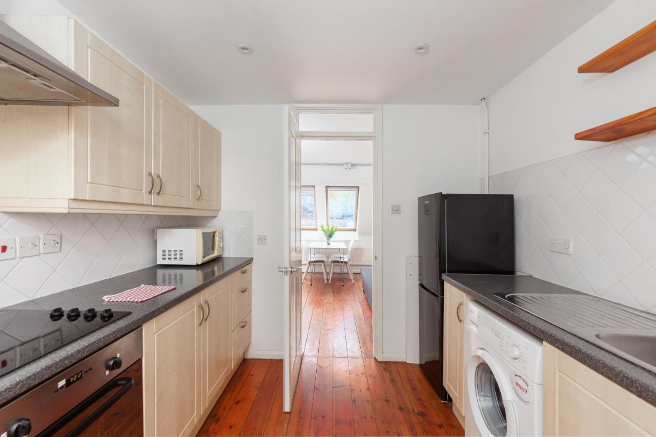 White City Apartment ลอนดอน ภายนอก รูปภาพ